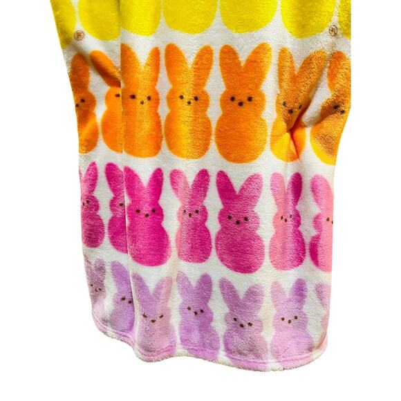 Tweety bird 20 inch Peeps basket bundle 60 by 70 peep throw bundle with green - Picture 7 of 13